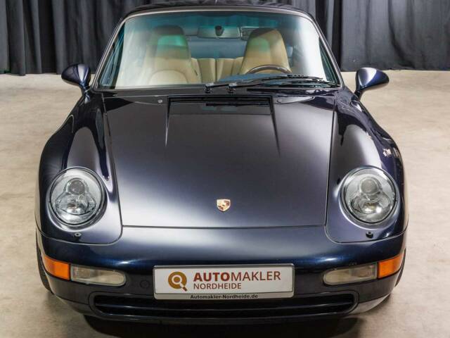 Porsche 911 Carrera