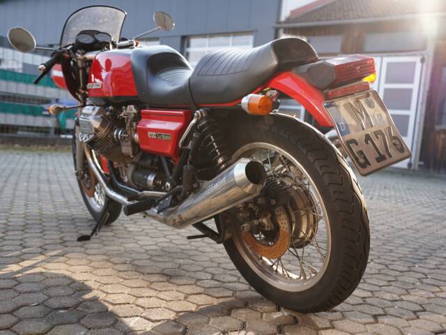 Moto Guzzi 850 LeMans