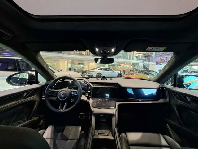 Porsche Cayenne Electric Turbo