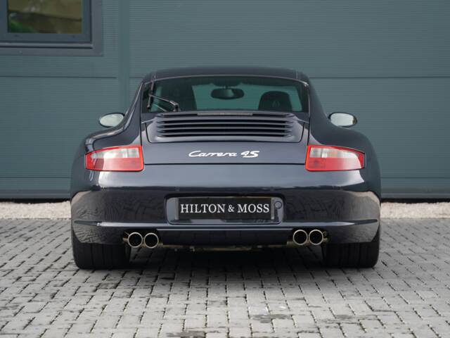 Porsche 911 Carrera 4S