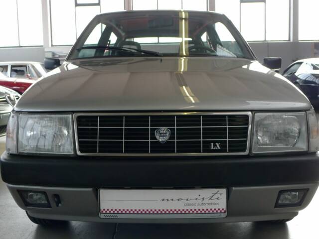 Lancia Y10 LX I.E.