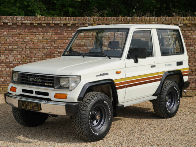Imagen 1/50 de Toyota Land Cruiser 2.4 LX Turbo (1992)