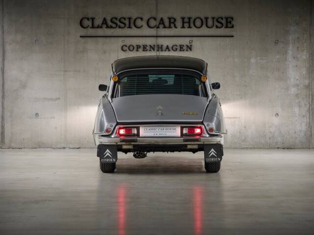 Citroën DS 23 Pallas