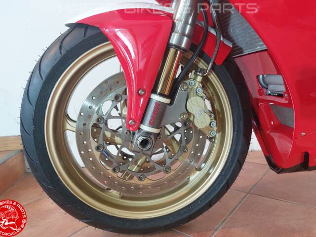 Ducati 748 S