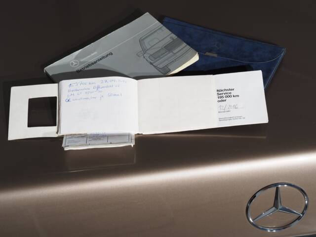 Mercedes-Benz 300 E 4-Matic