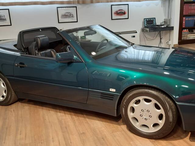 Mercedes-Benz SL 320