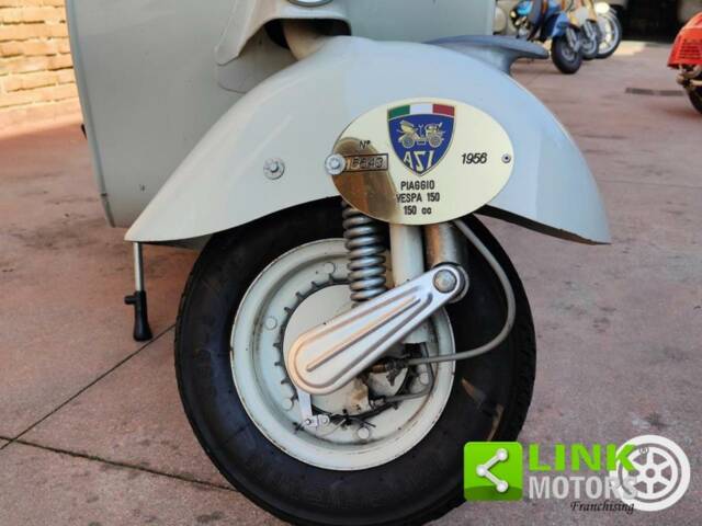 Piaggio Vespa 150