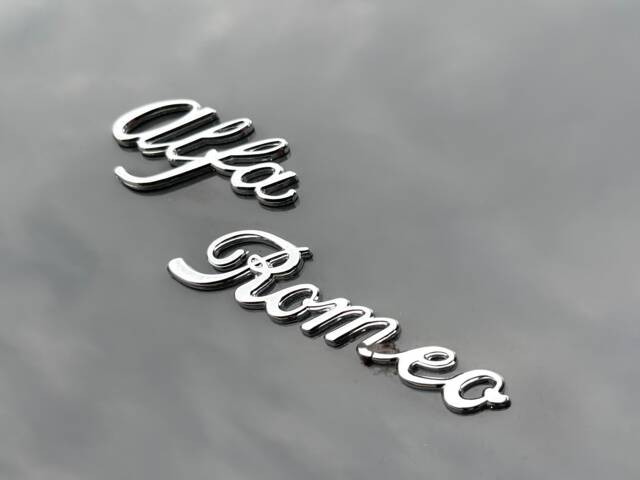 Alfa Romeo 1750 Spider Veloce
