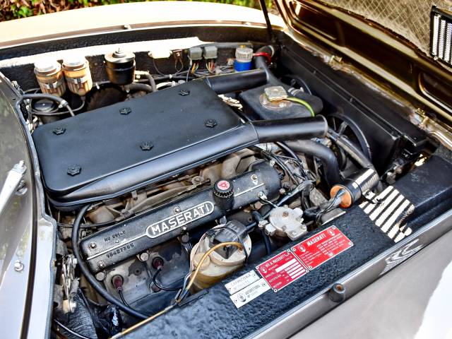 Maserati Indy 4700