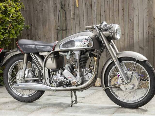 Norton Model 30 International