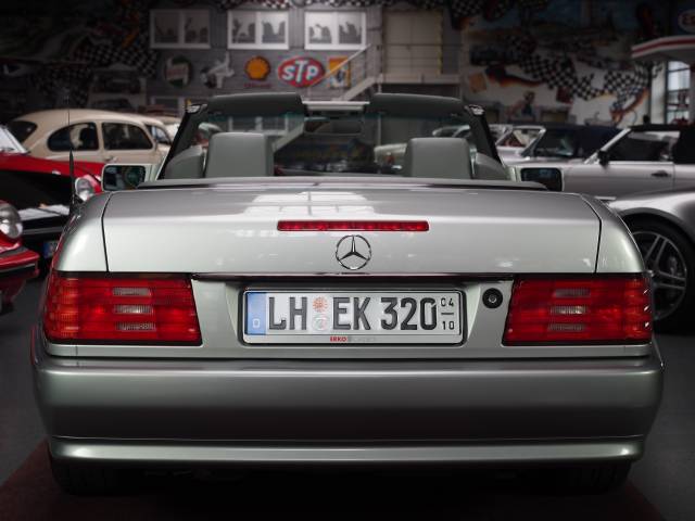 Mercedes-Benz SL 320