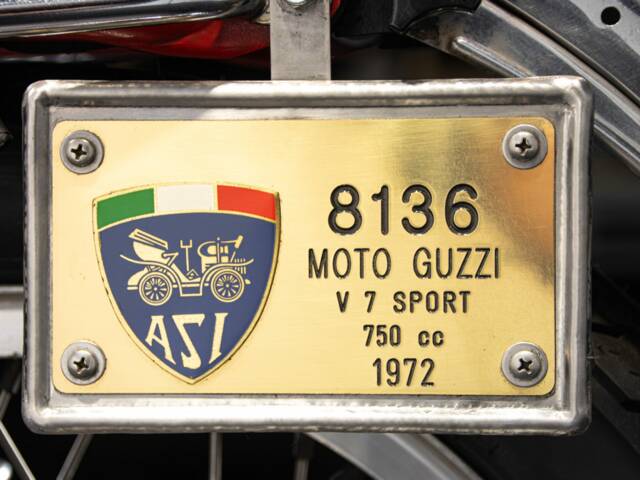 Moto Guzzi V7 Sport