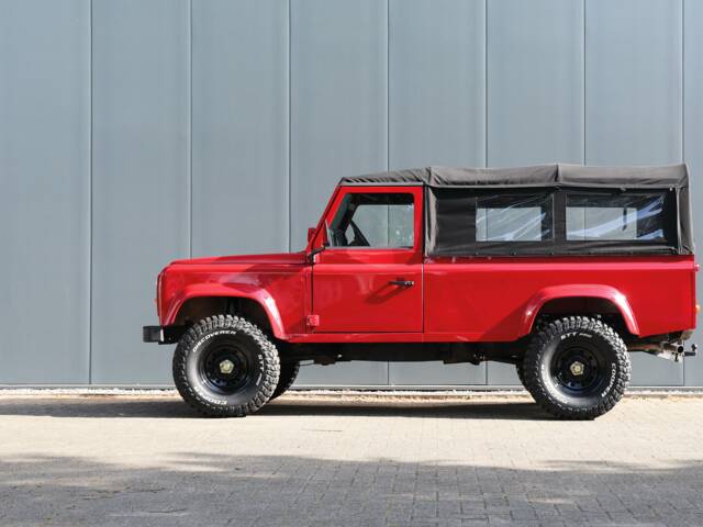 Land Rover 110