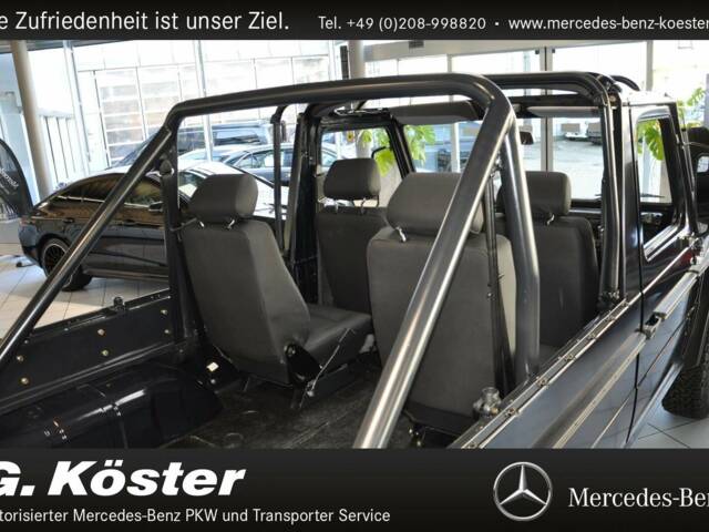 Mercedes-Benz G 230