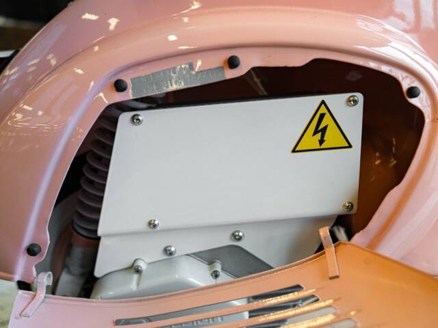 Piaggio Vespa 50 N Special