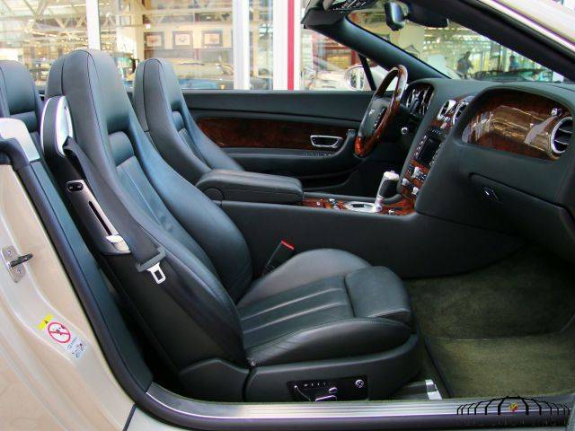 Bentley Continental GTC