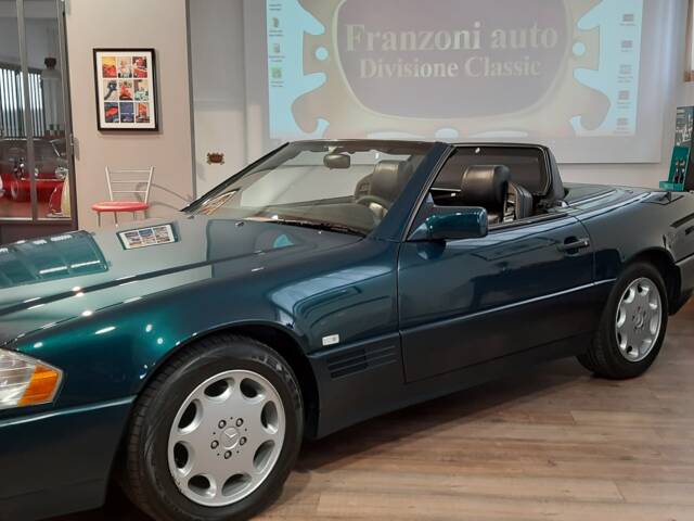 Mercedes-Benz SL 320