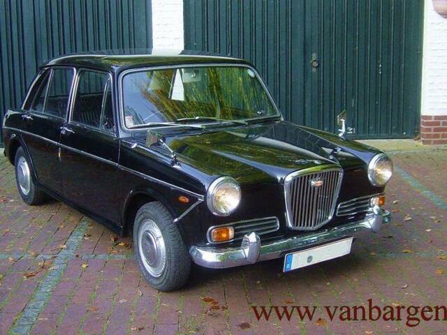 Image 1/12 de Wolseley 1300 (1968)