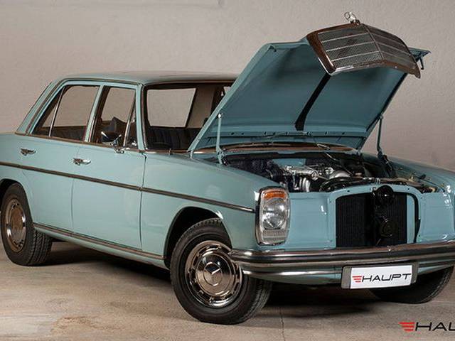 Mercedes-Benz 200 D