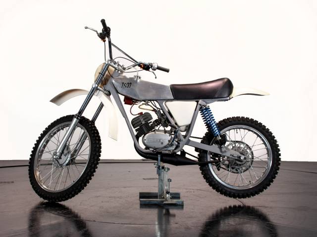 Bild 1/20 von TGM DUMMY (1976)