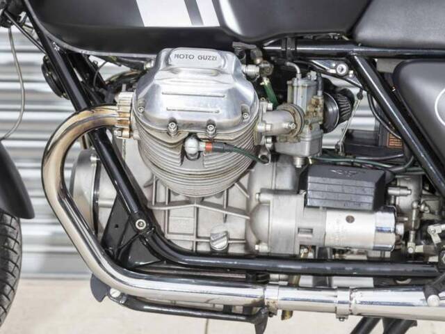 Moto Guzzi 1000 SP