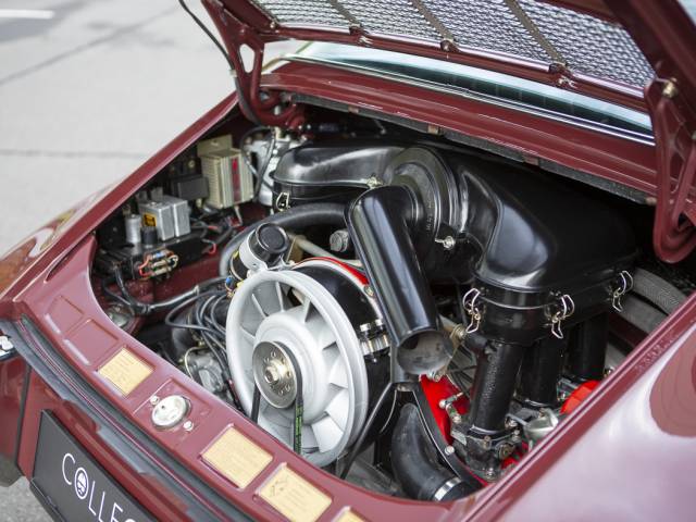 Porsche 911 2.2 S