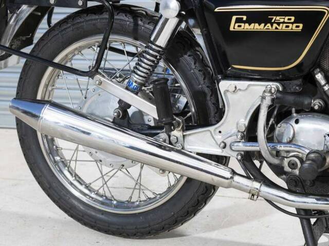 Norton Commando 750