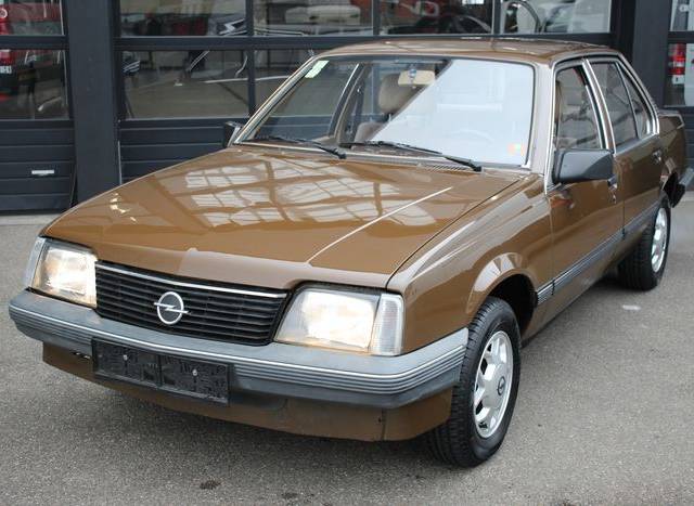 Bild 1/9 von Opel Ascona 1,6 (1983)
