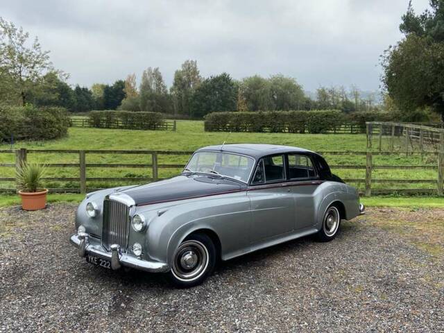 Image 1/50 of Bentley S 1 (1956)