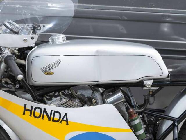 Honda CB 77