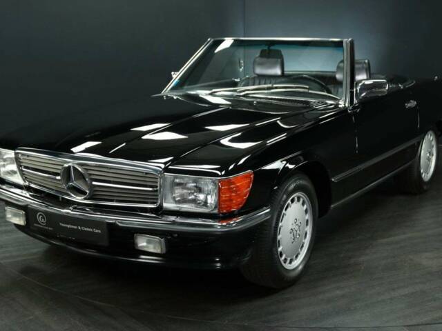 Image 1/30 of Mercedes-Benz 560 SL (1987)