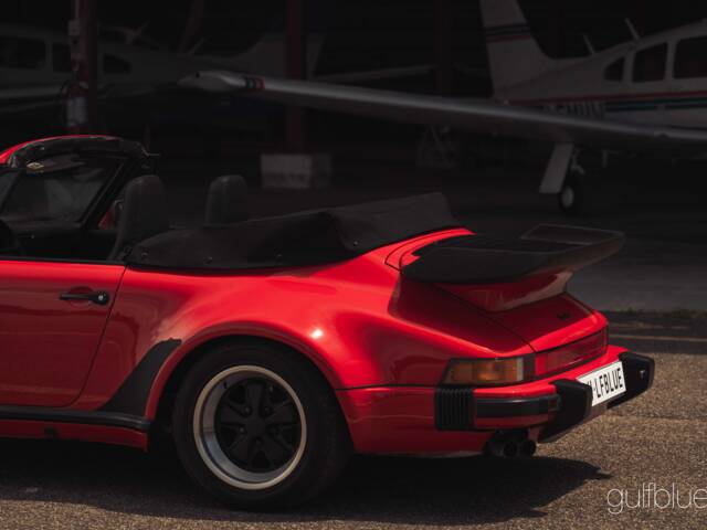 Porsche 911 Turbo 3.3