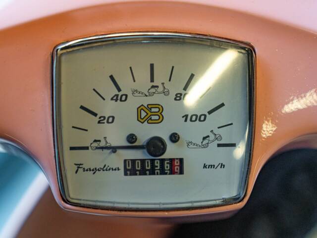 Piaggio Vespa 50 N Special