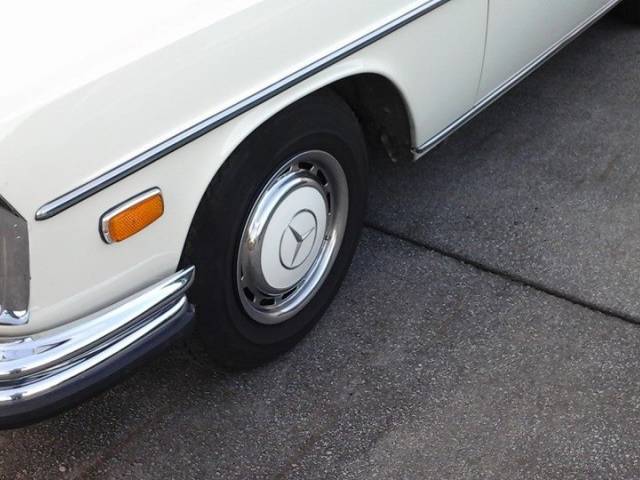 Mercedes-Benz 280 SE 4,5