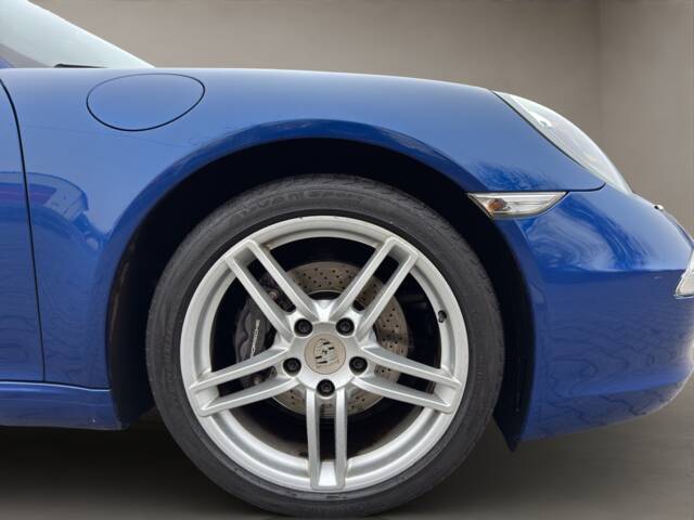 Porsche 911 Carrera