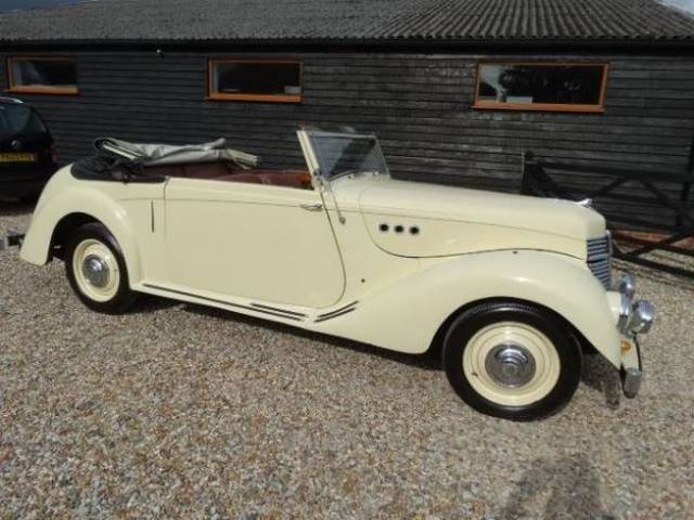 Image 1/10 of Armstrong-Siddeley Hurricane (1947)