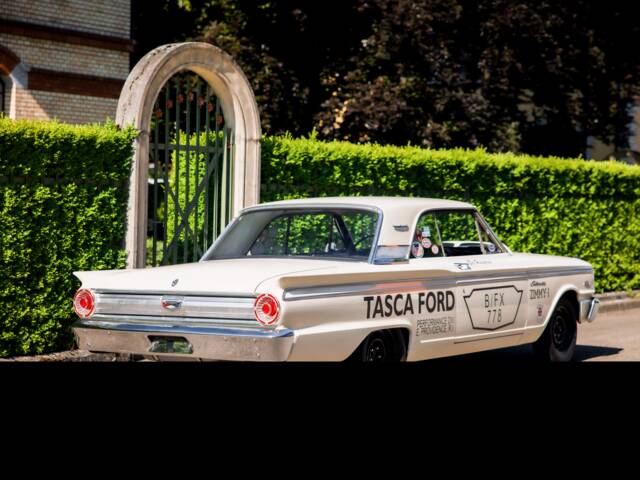 Ford Fairlane 500