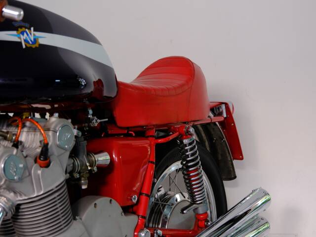 MV Agusta 750 Sport