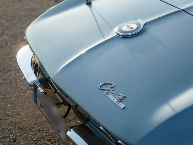 Chevrolet Corvette Sting Ray Convertible