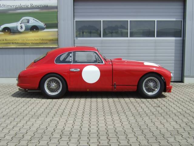 Aston Martin DB 2