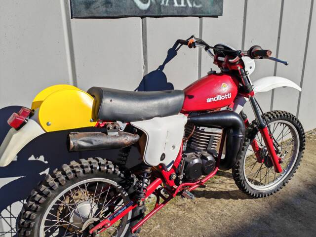 Ancillotti CRH Hiro 125