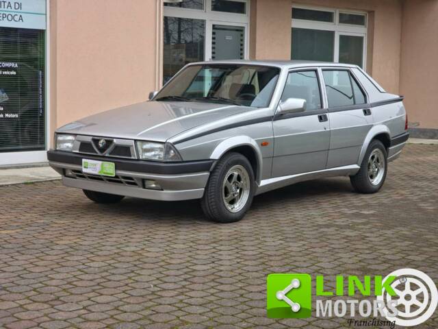 Immagine 1/10 di Alfa Romeo 75 1.8 (1992)