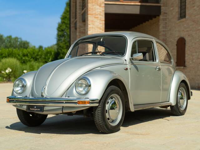 Image 1/46 of Volkswagen Beetle 1200 &quot;Jeans Bug&quot; (1982)