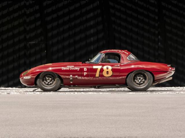 Immagine 1/12 di Jaguar E-Type 3.8 (1961)