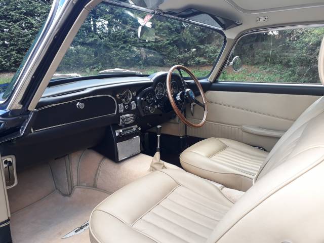Aston Martin DB 5