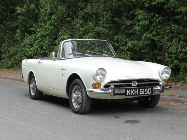 Image 1/22 de Sunbeam Alpine Mk V (1966)