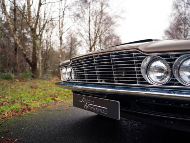 Aston Martin DBS