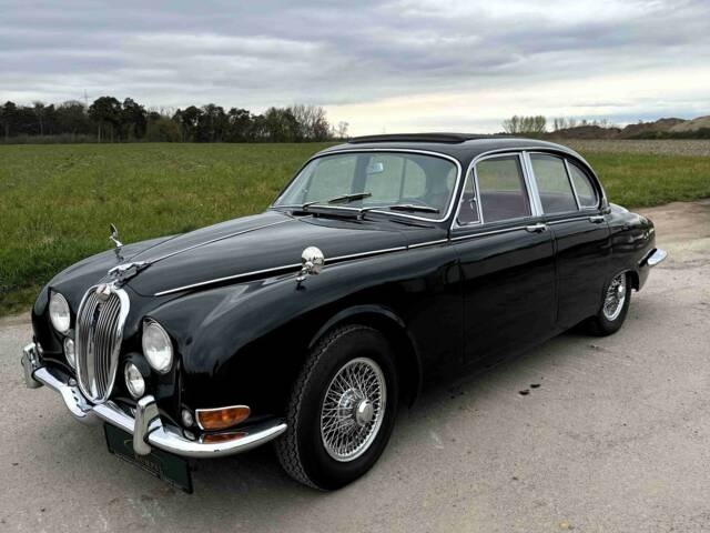 Imagen 1/50 de Jaguar S-Type 3.8 (1966)