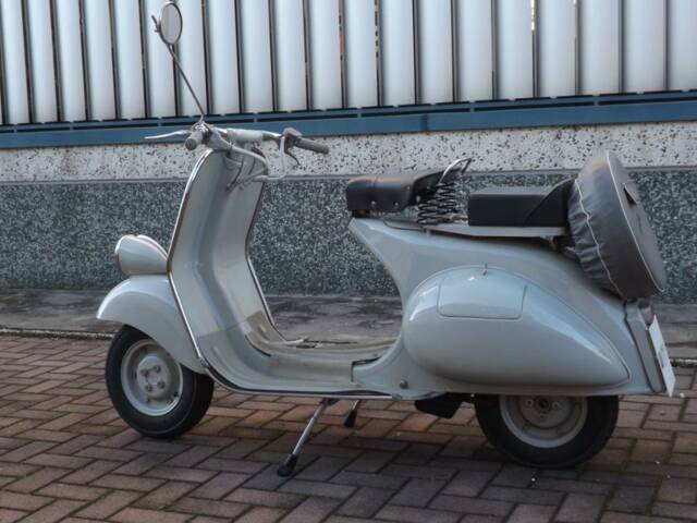 Piaggio Vespa 125