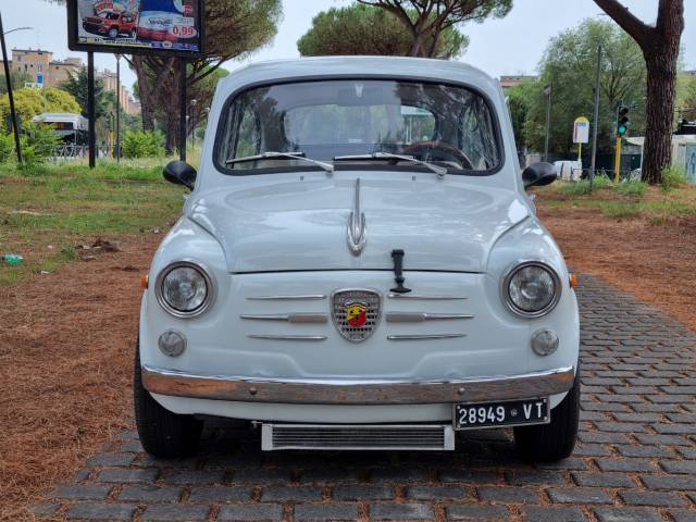 FIAT 600 D